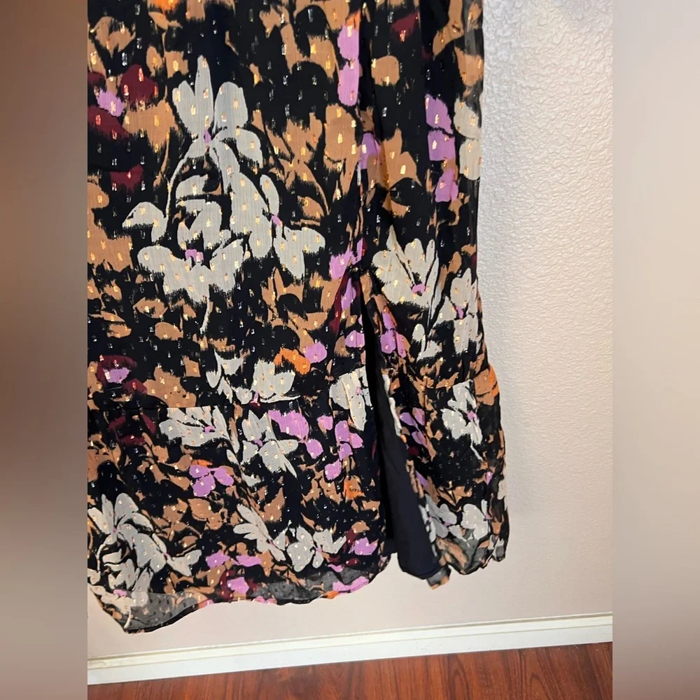 LOFT NWT Metallic Clip Gardenia Cutout High Slit Floral Maxi Dress Size SP - Picture 4 of 15